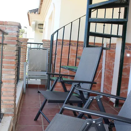 Apartment Renovated Penthouse Oasis With Sea & Mountain Views *