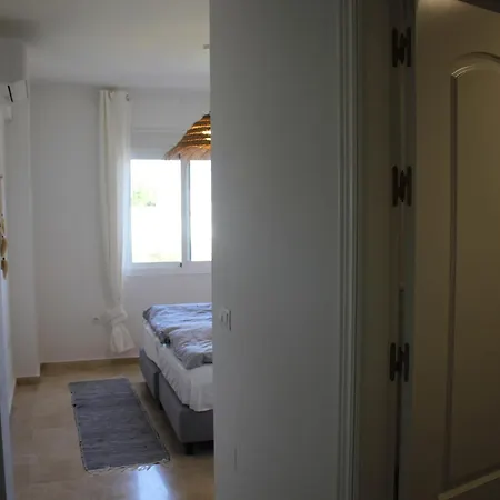 Renovated Penthouse Oasis With Sea & Mountain Views Fuengirola